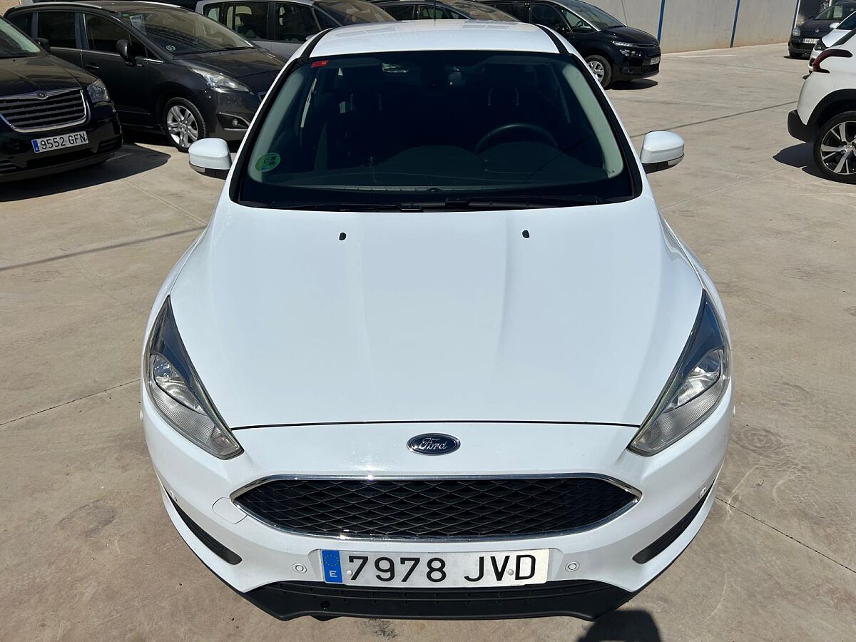 FORD FOCUS BUSINESS 1.5 TDCI AUTO SPANISH LHD IN SPAIN 105000 MILES SUPERB 2016